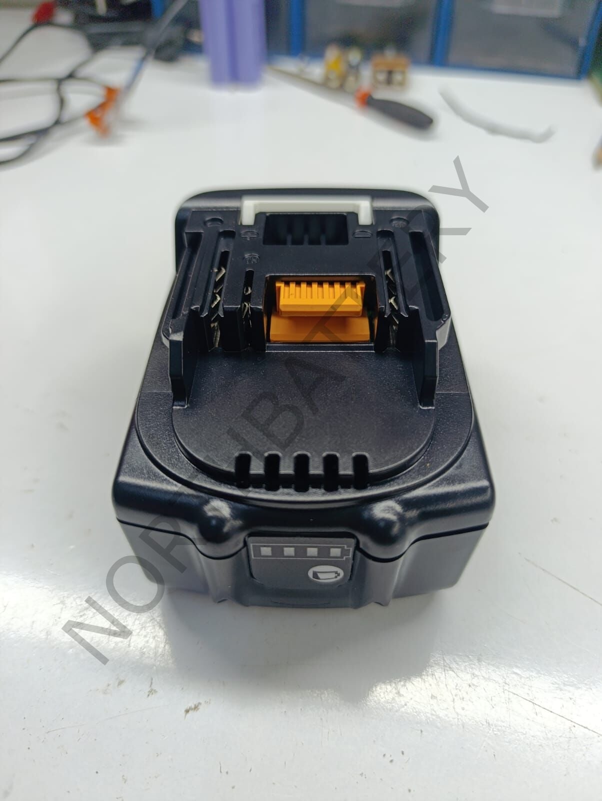 Makita 18v uyumlu muadil boş batarya kasası